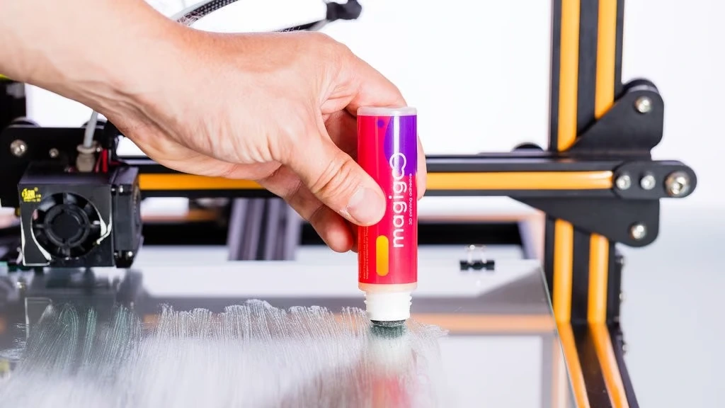 Magigoo؛ چسب تخصصی با اپلیکاتور استیکی برای چاپ سهبعدی