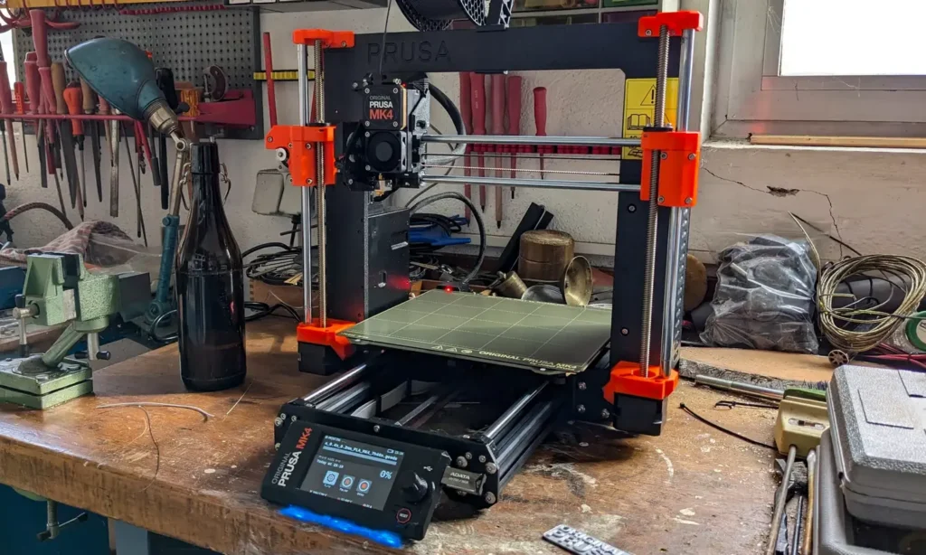 پرینتر سه بعدی Original Prusa MK4S از بهترین پرینترهای سه بعدی برای کسب و کارهای کوچک