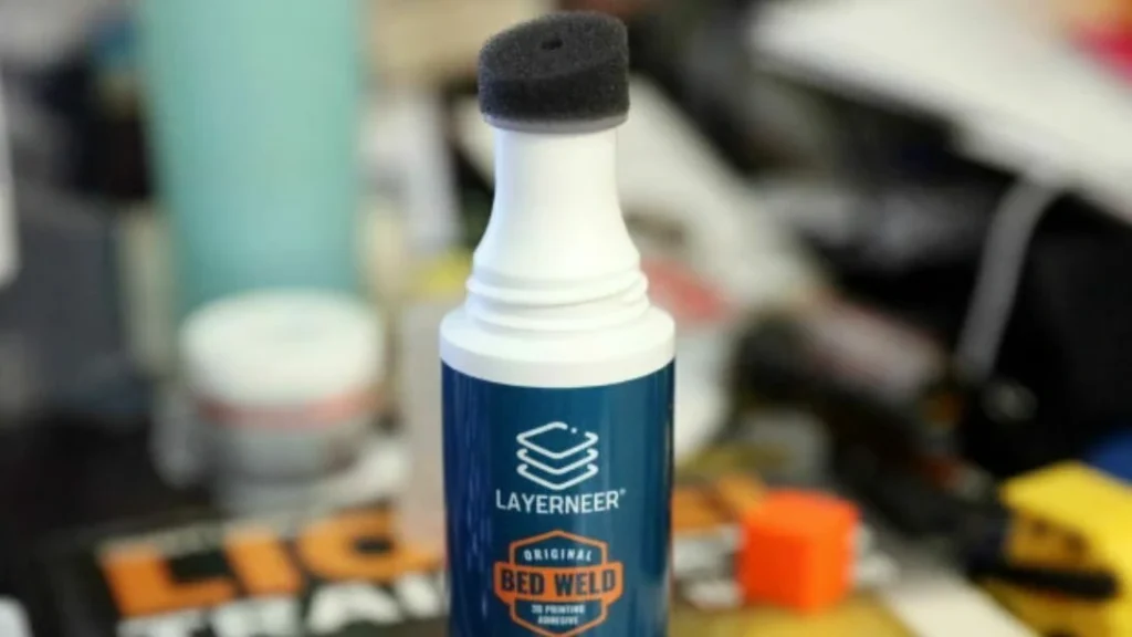 Layerneer Bed Weld؛ چسب تخصصی تخت با اپلیکاتور اسفنجی