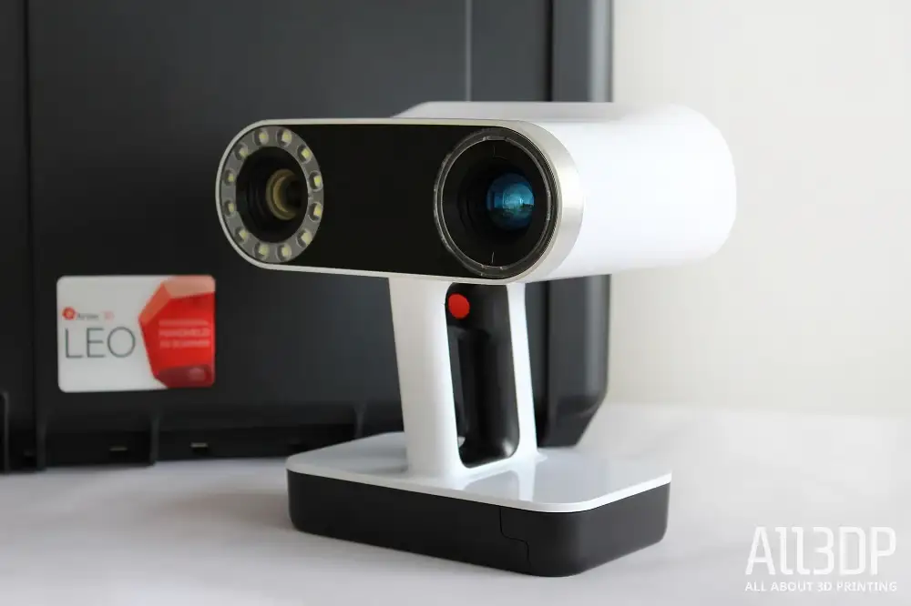 اسکنر سه بعدی صنعتی Artec Leo یکی از انواع اسکنر سه بعدی صنعتی
